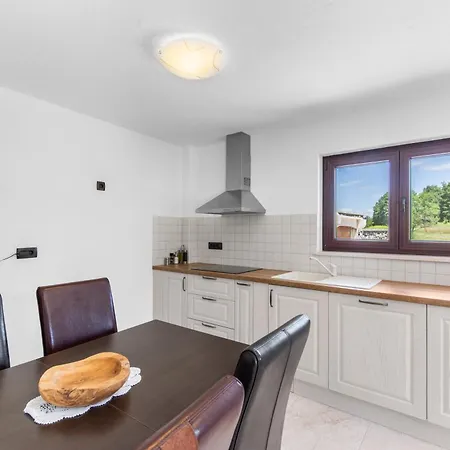 Vesna Branka Villa Pićan