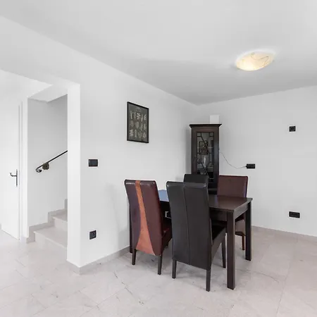 ヴィラ Vesna Branka